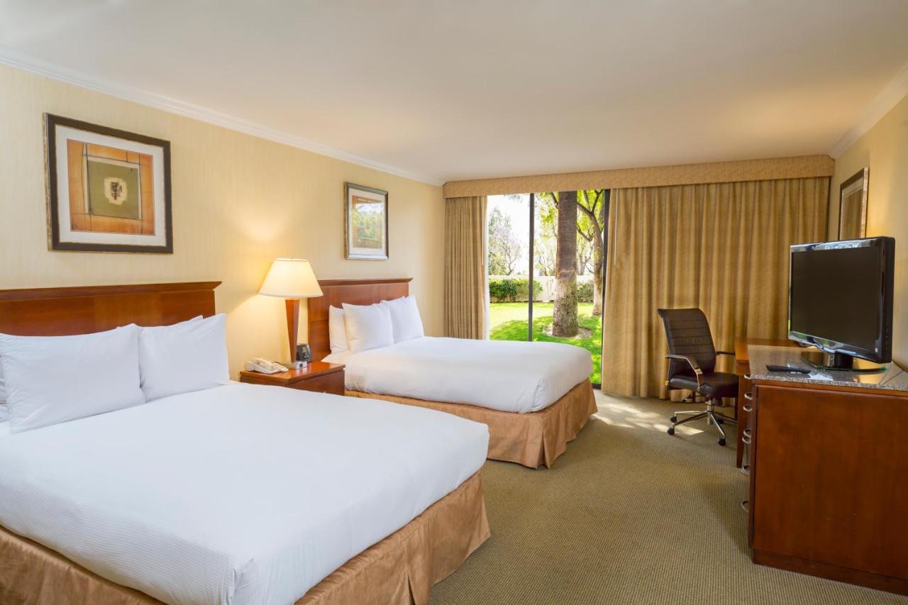 Ontario Airport Hotel&Conference Center Exterior foto